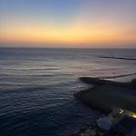 Apartamento con vista al mar Edificio Tocahagua 908