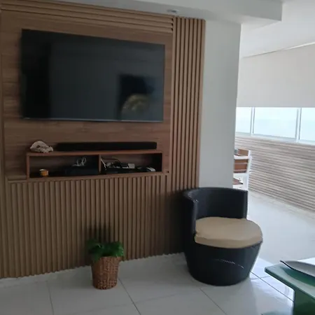 Apartamento Con Vista Al Mar Edificio Tocahagua 908 *